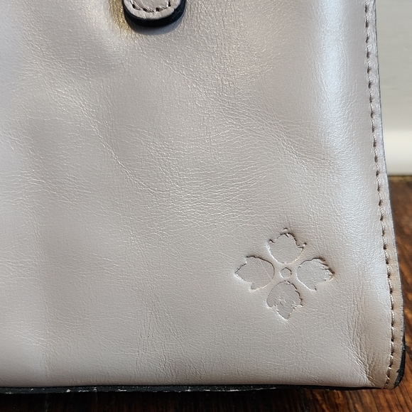 Patricia Nash Gray Shoulder Bag with Textured Leather and Adjustable Strap - Picture 6 of 14